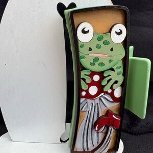 Green Frog and Mushroom Hair Clip